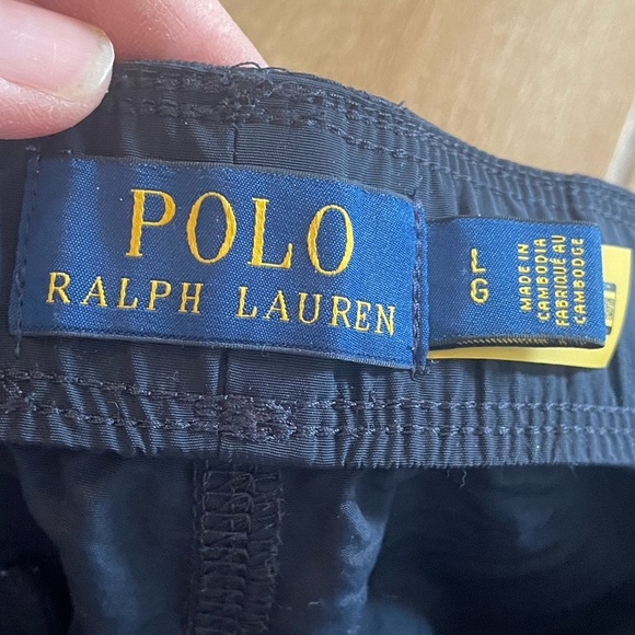 Polo by Ralph Lauren 6-in Water Resistant Hiking Shorts in Navy Men's Large - Picture 6 of 11